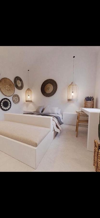 Lejardin Suites Santorini Pýrgos Exterior foto